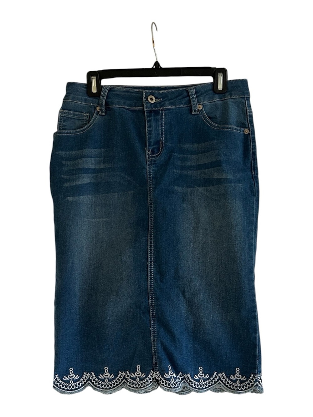 Be Girl Embroidered Scalloped Hem Dark Blue Size Small Denim Midi Skirt
